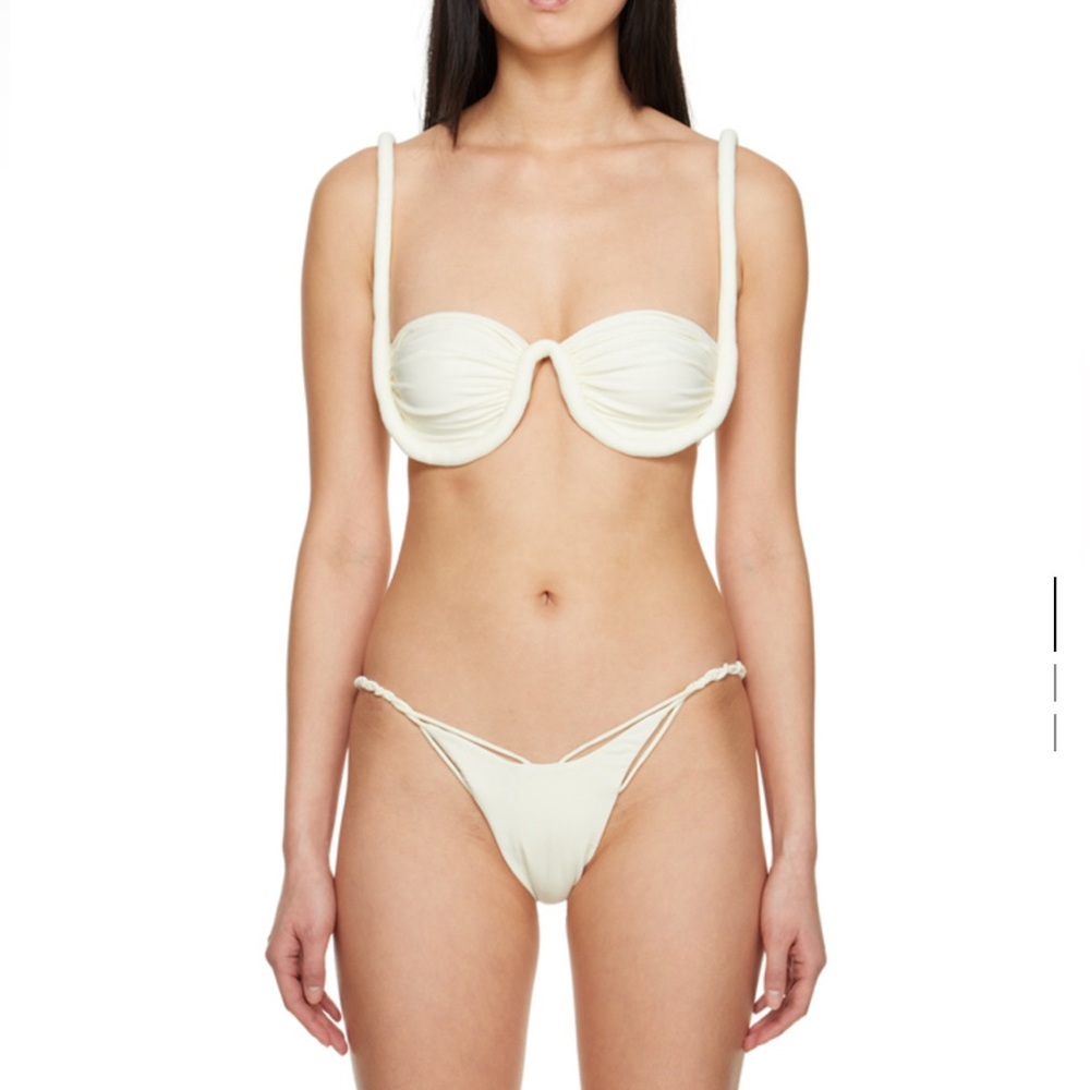 Off white cloud bikini set ( top+ bottom)